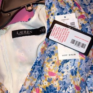 Floral print Lauren Ralph Lauren woman’s dress size 6, Pretty for spring. W/Tags